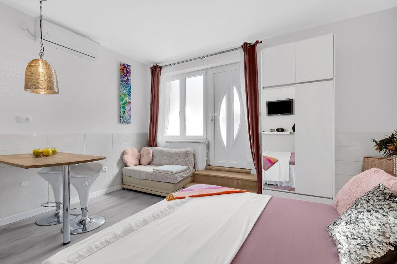 Apartments Barbara Makarska Exterior foto